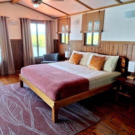 The Sunsetter Bed & Breakfast Bocas Town Ngoại thất bức ảnh