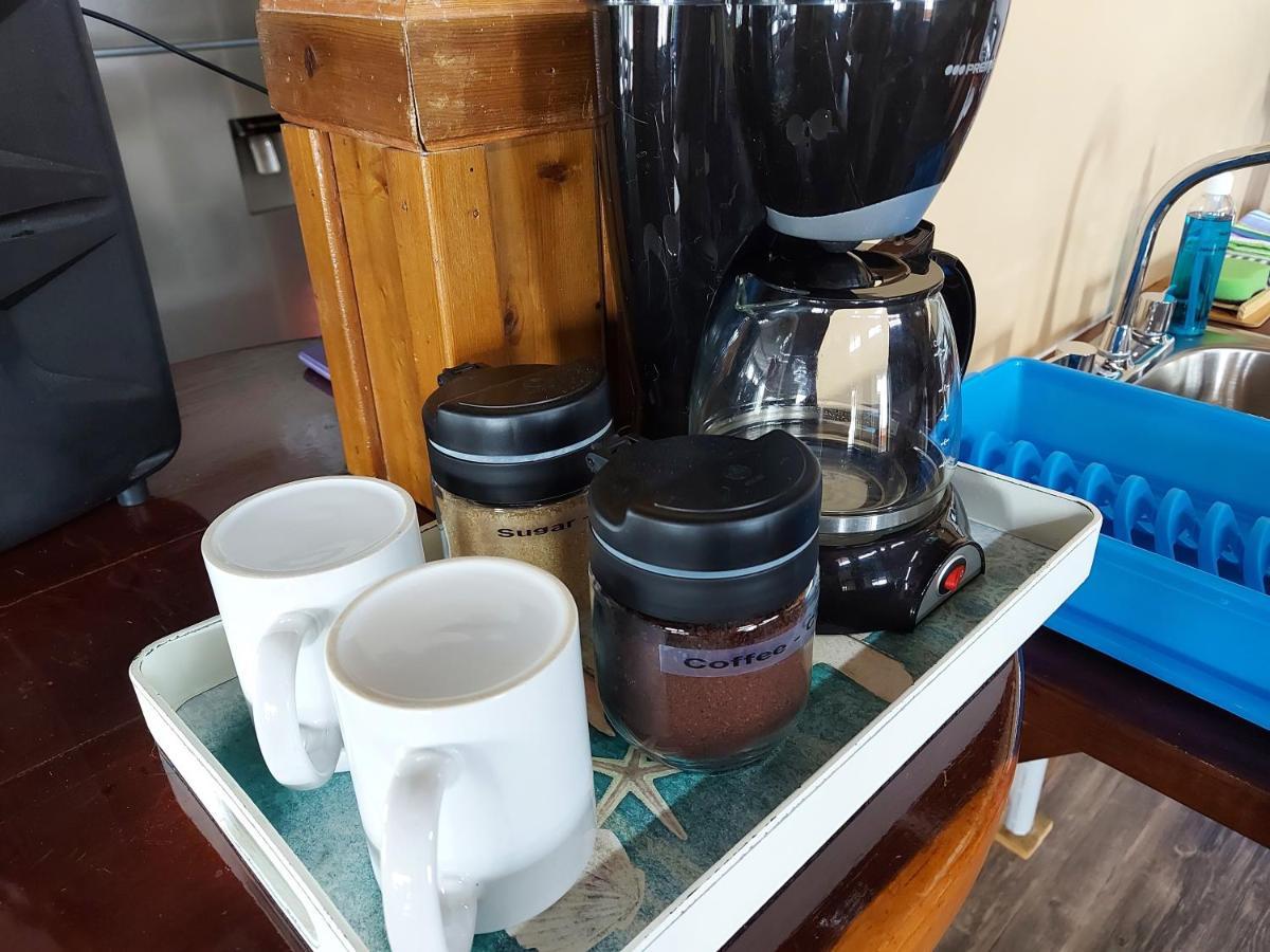 The Sunsetter Bed & Breakfast Bocas Town Ngoại thất bức ảnh