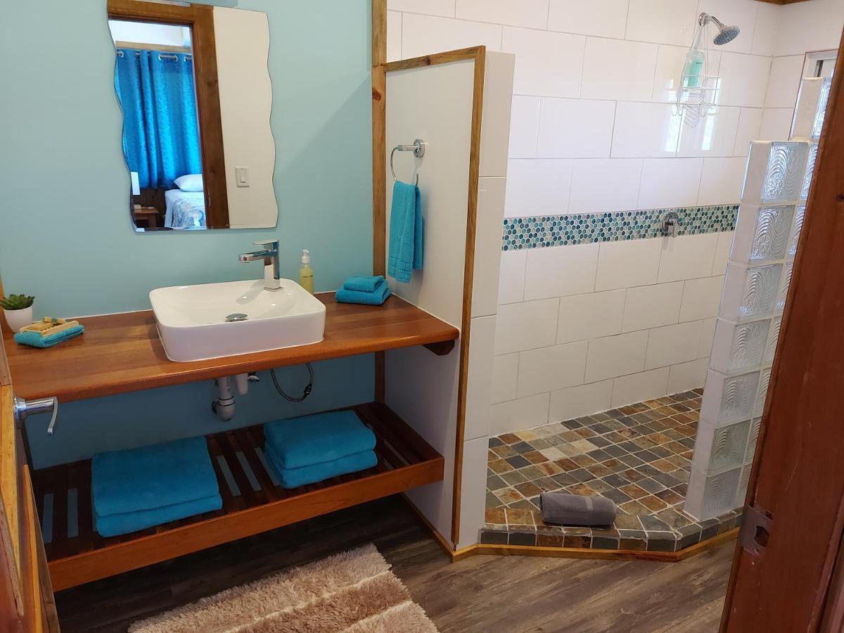 The Sunsetter Bed & Breakfast Bocas Town Ngoại thất bức ảnh