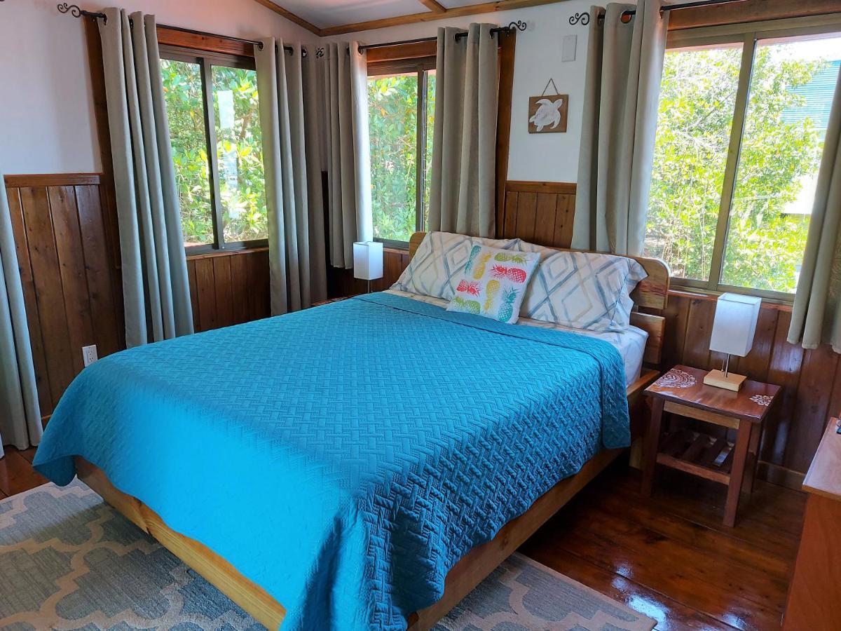 The Sunsetter Bed & Breakfast Bocas Town Ngoại thất bức ảnh